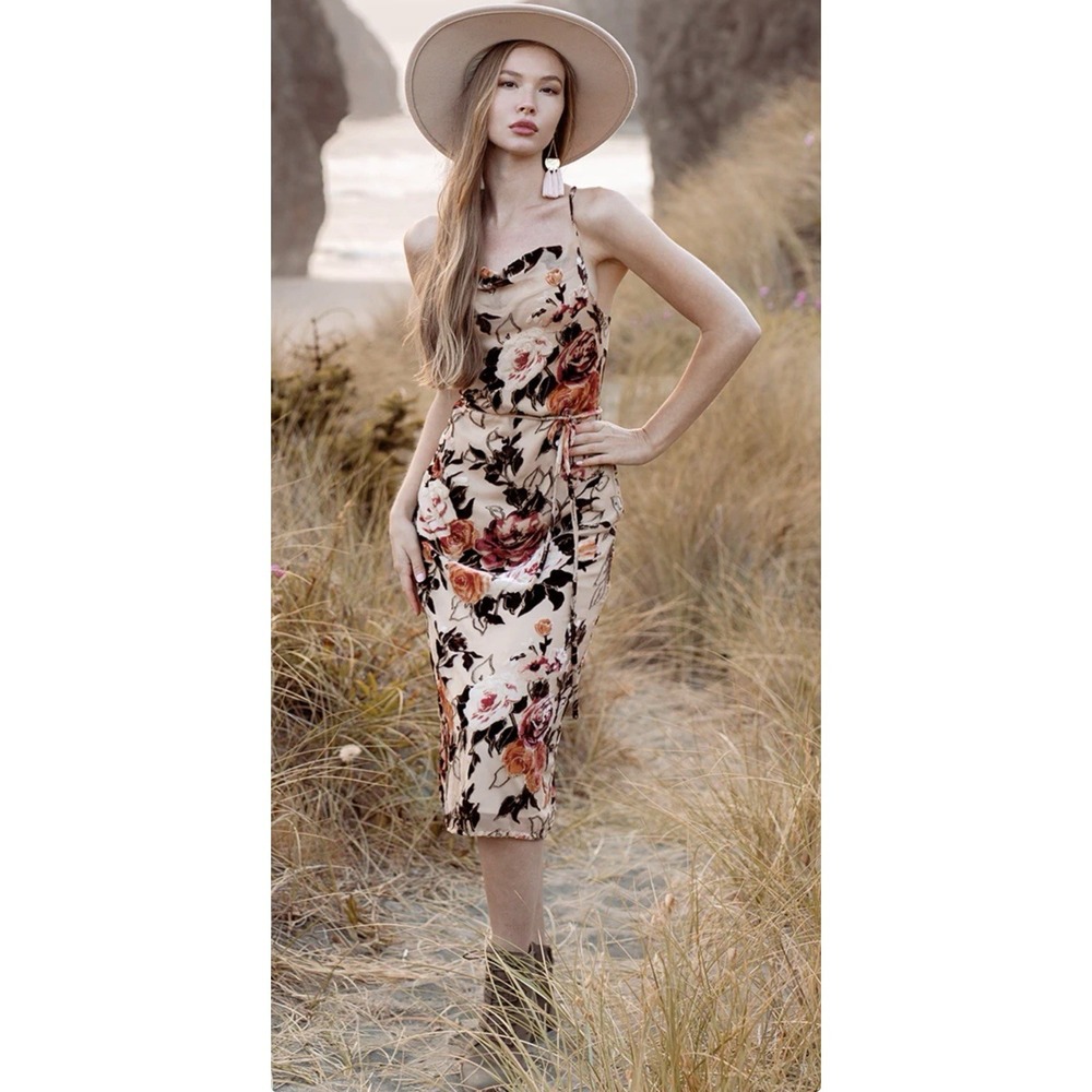 Joyfolie Amanda Floral Burn out Draped Cross Back Sleeveless Midi Dress XXS NWT